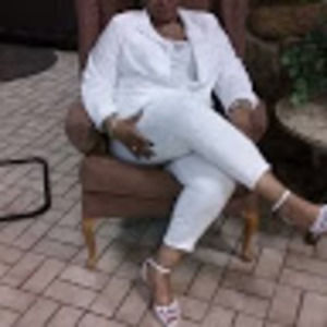 Meet your Posher, Annie